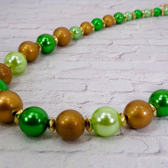 Green and gold bead necklace and earring set with round beads colorful necklace - Picture 2 of 9